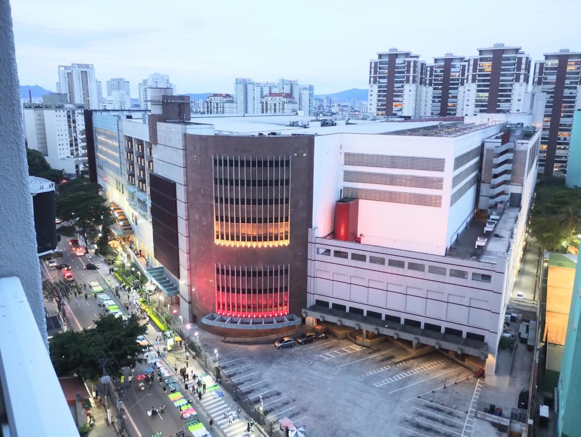 Flat Em Frente Ao Allianz Parque - Em Perdizes * São Paulo